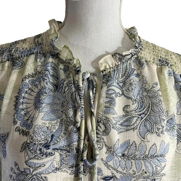 By The River Blouse Large Sheer Floral Seersucker Ruffle Keyhole Blue Womens Top - Picture 5 of 9